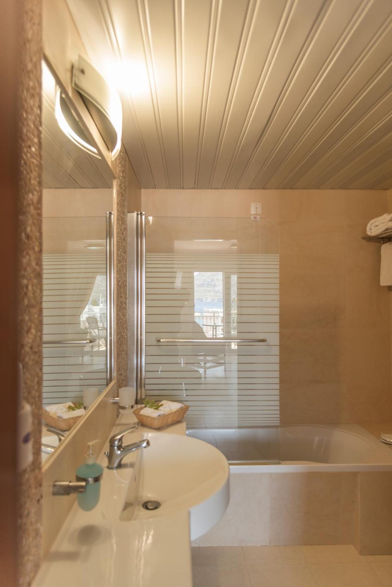 Hotel Astron Princess Karpathos Luaran gambar