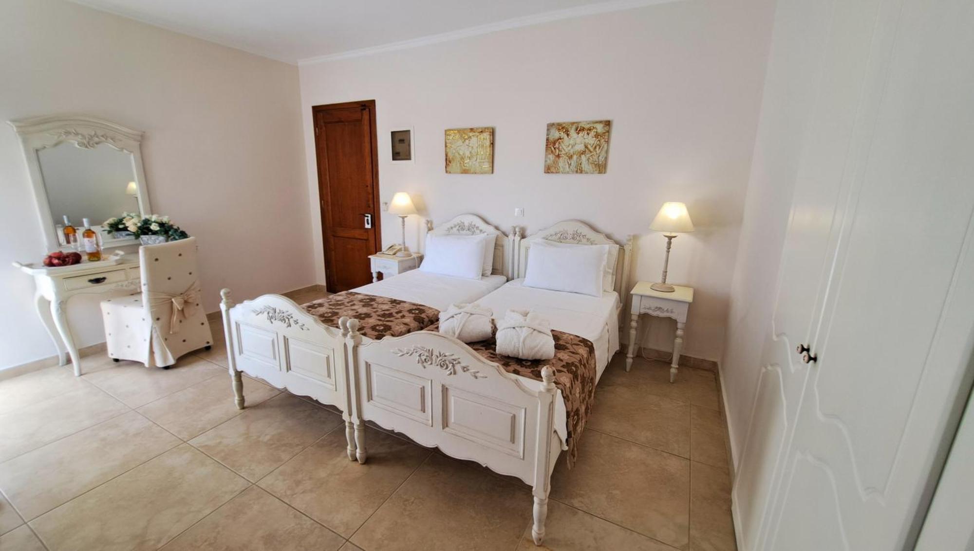 Hotel Astron Princess Karpathos Luaran gambar