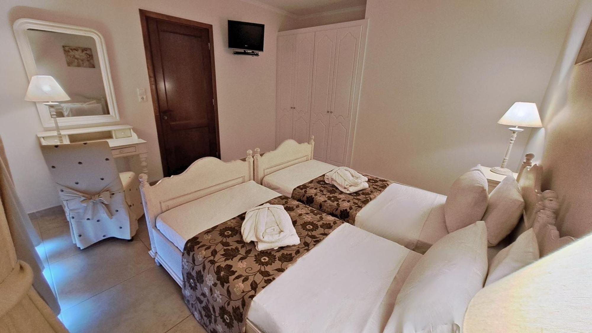 Hotel Astron Princess Karpathos Luaran gambar